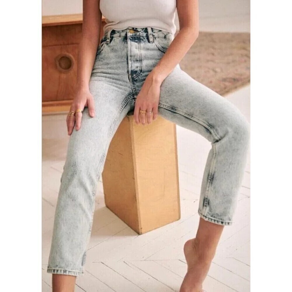 Sezane NWT Brut Sexy Tall Jeans in Edge Blue Light Wash Size 25 Organic Cotton